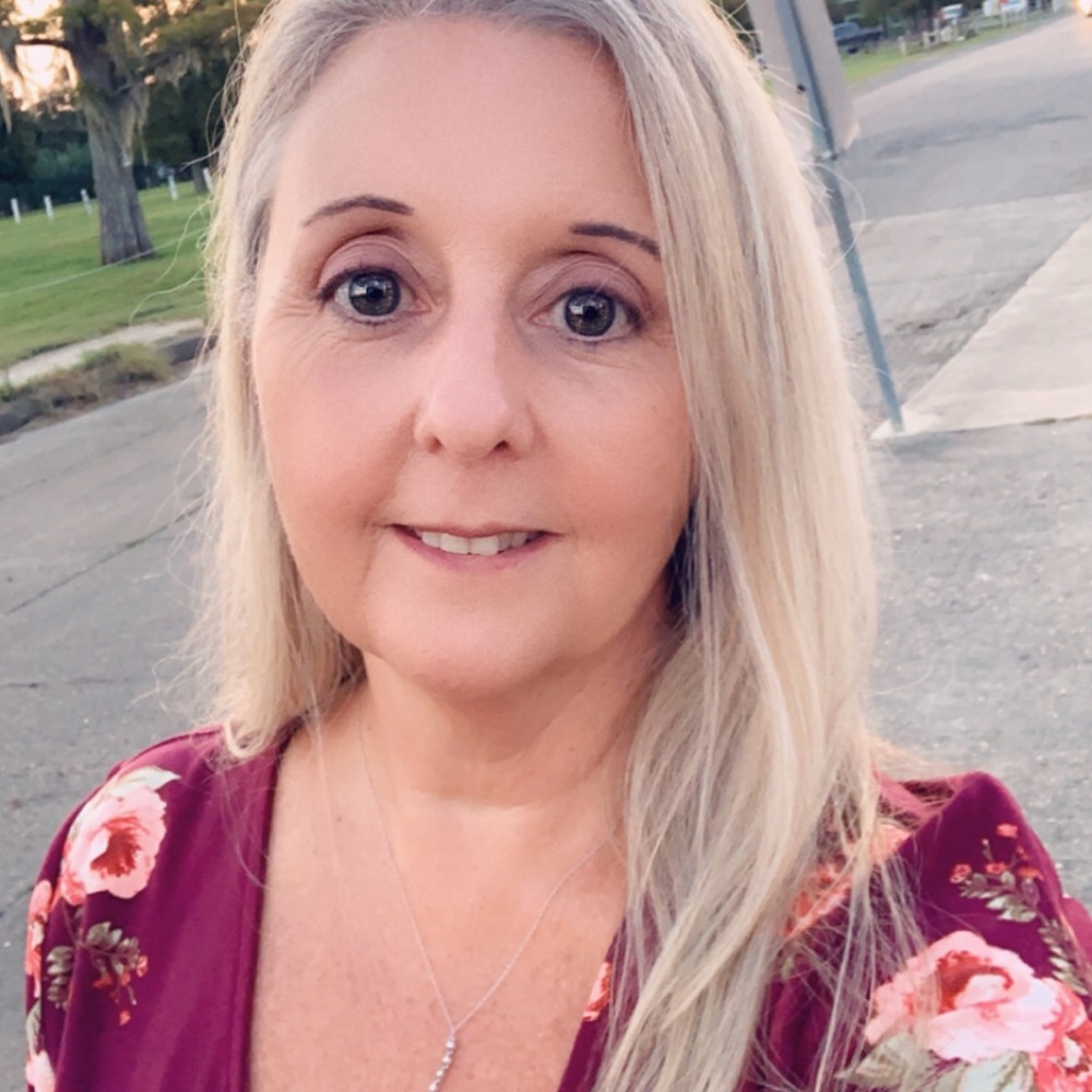 Meet your Posher, Patricia